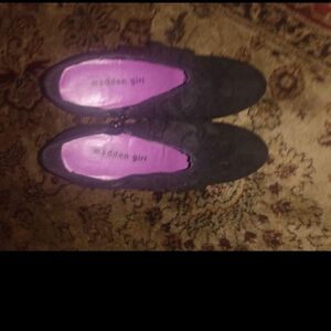 Madden Girl Black High Heel Booties, purple on the inside.💜 sz. 6